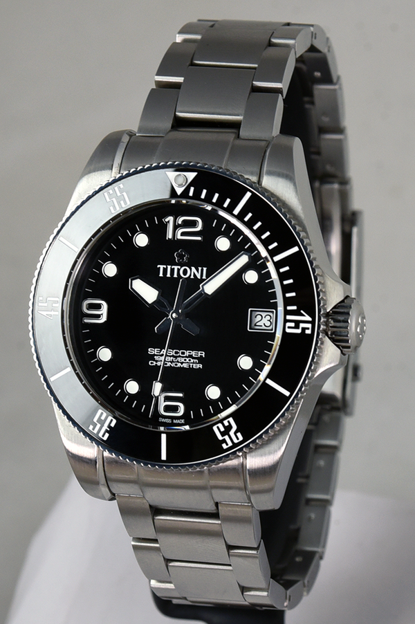 Titoni Seascoper 600 Chronometer 83600S-BK-256 (Pre-owned)