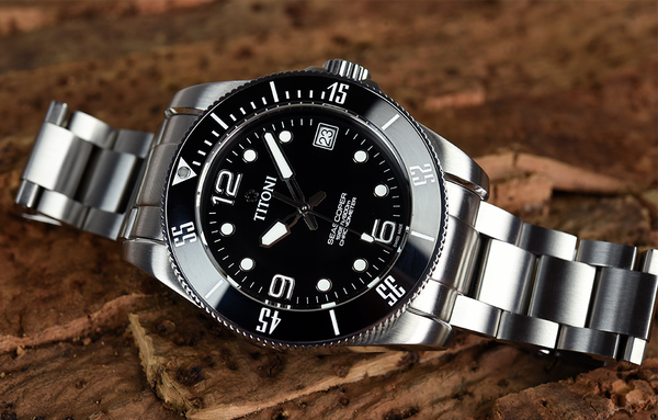 Titoni Seascoper 600 Chronometer 83600S-BK-256 (Pre-owned)
