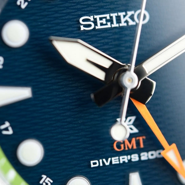 unique-id-8fdd767c-e0c8-4ddc-97a8-c05f4a112abd