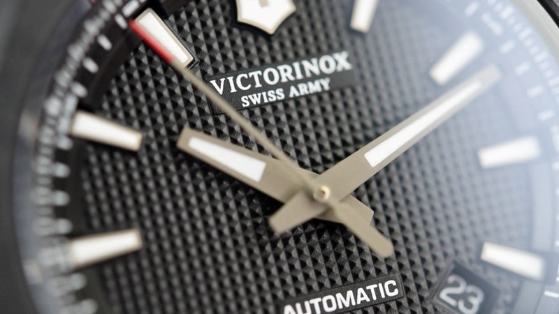 Victorinox I.N.O.X. Carbon Mechanical 241866.1 Pre owned