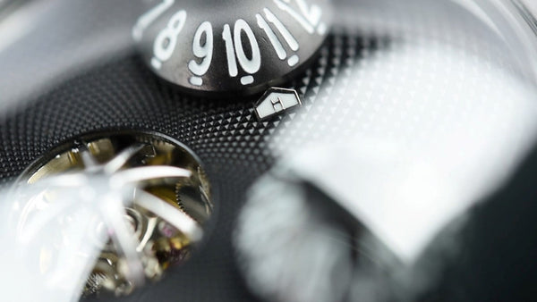 RADCLIFFe Le Dome Black (Pre-owned)