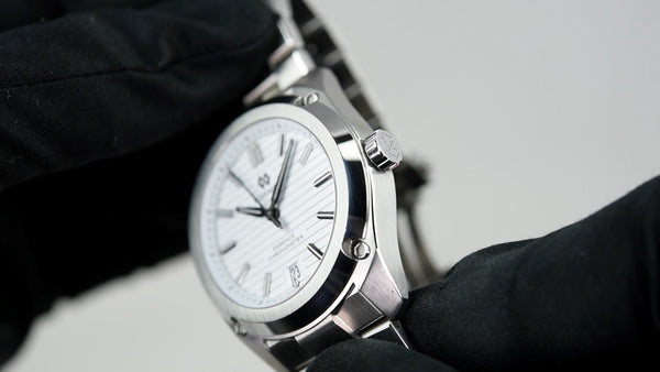 Formex Essence ThirtyNine Chronometer White Steel (Pre-owned)