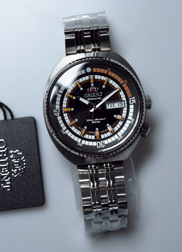 Orient RA-AA0E05B (B-stock)