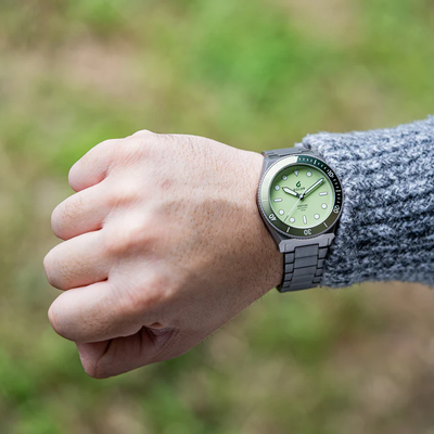 BOLDR Venture Diver Green Star