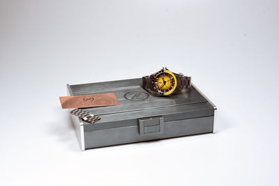 Zelos Spearfish GMT Bumblebee (Pre-owned)