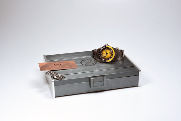 Zelos Spearfish GMT Bumblebee (Pre-owned)