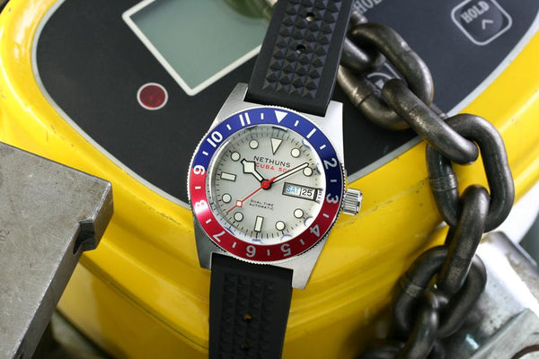 Nethuns Scuba 500 Dual-Time SDTS521