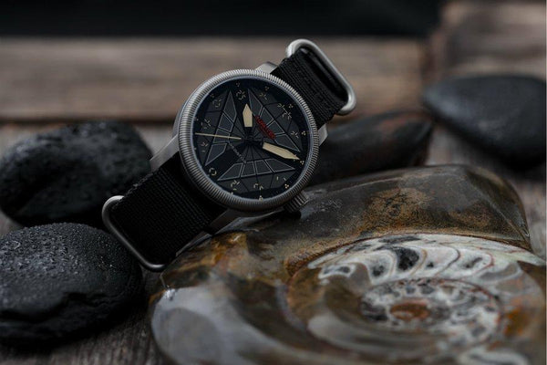 Lum-Tec Combat Predator Classic